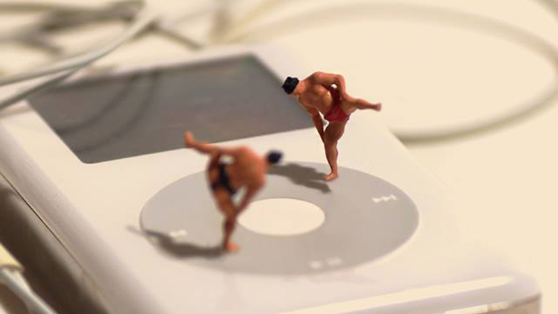 Illustration for article titled This Japanese Artist Creates a New Diorama Every Day